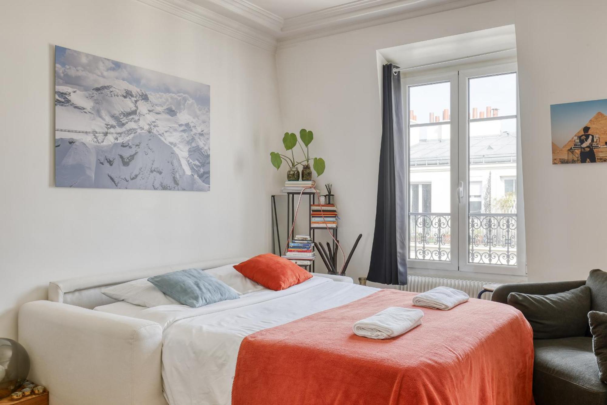 Stunning & Warm Flat In The 11th - Parmentier Appartement Parijs